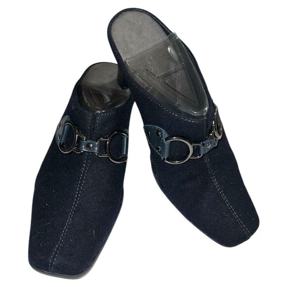 Aerosols cute new dark denim blue slip on mules - Picture 5 of 7